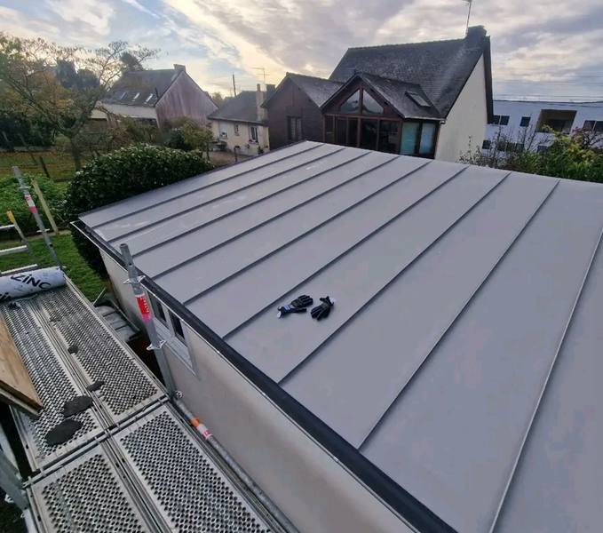 Toiture zinc bac acier Saint-Nazaire